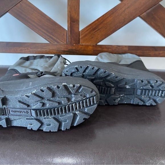 Columbia 200g Isolant snow boots in a size 5 - Picture 16 of 16